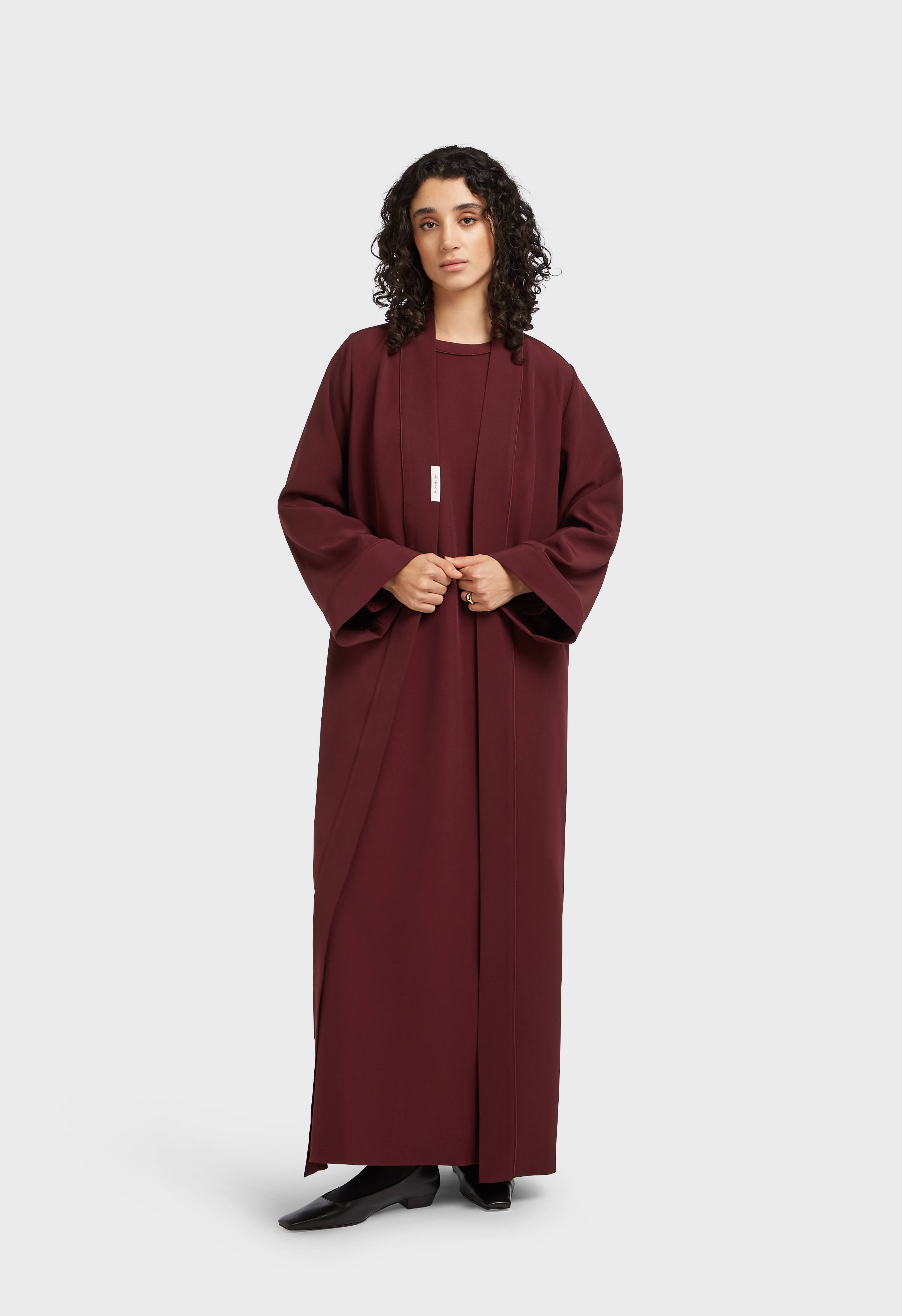 Essential Abaya Short | Burgundy
