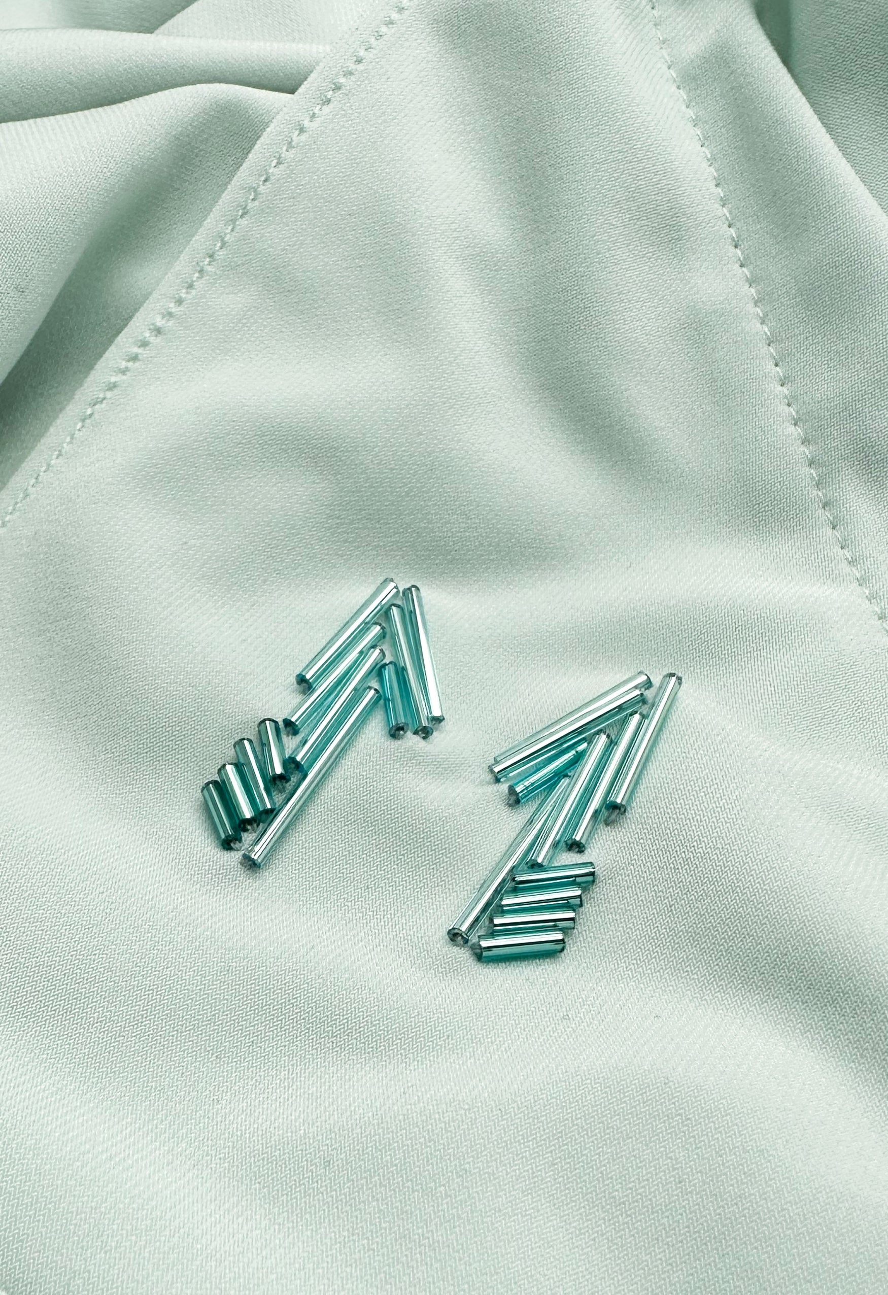 The Beaded Logo Premium | Ice Blue