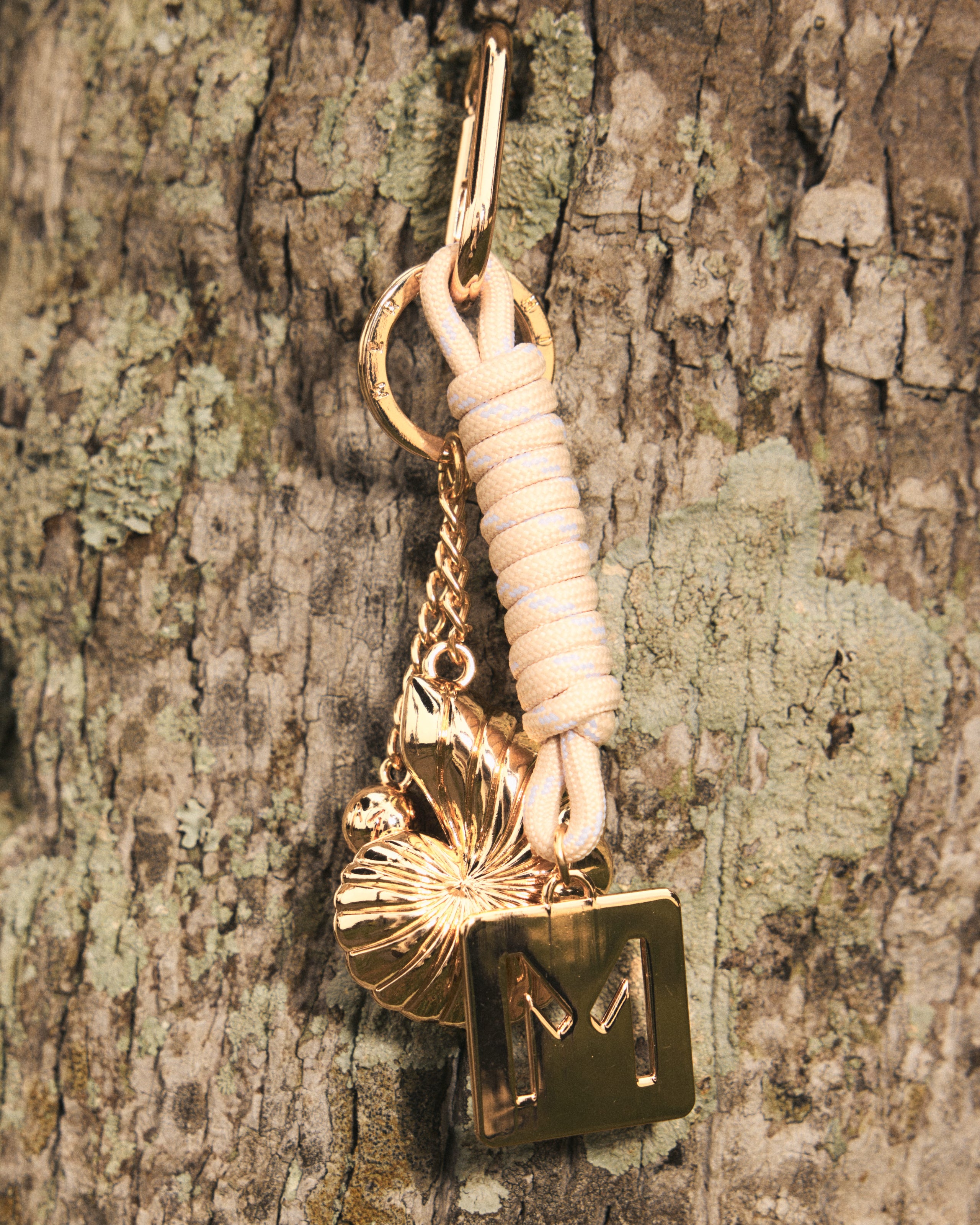 Shell Keychain | Multi Color