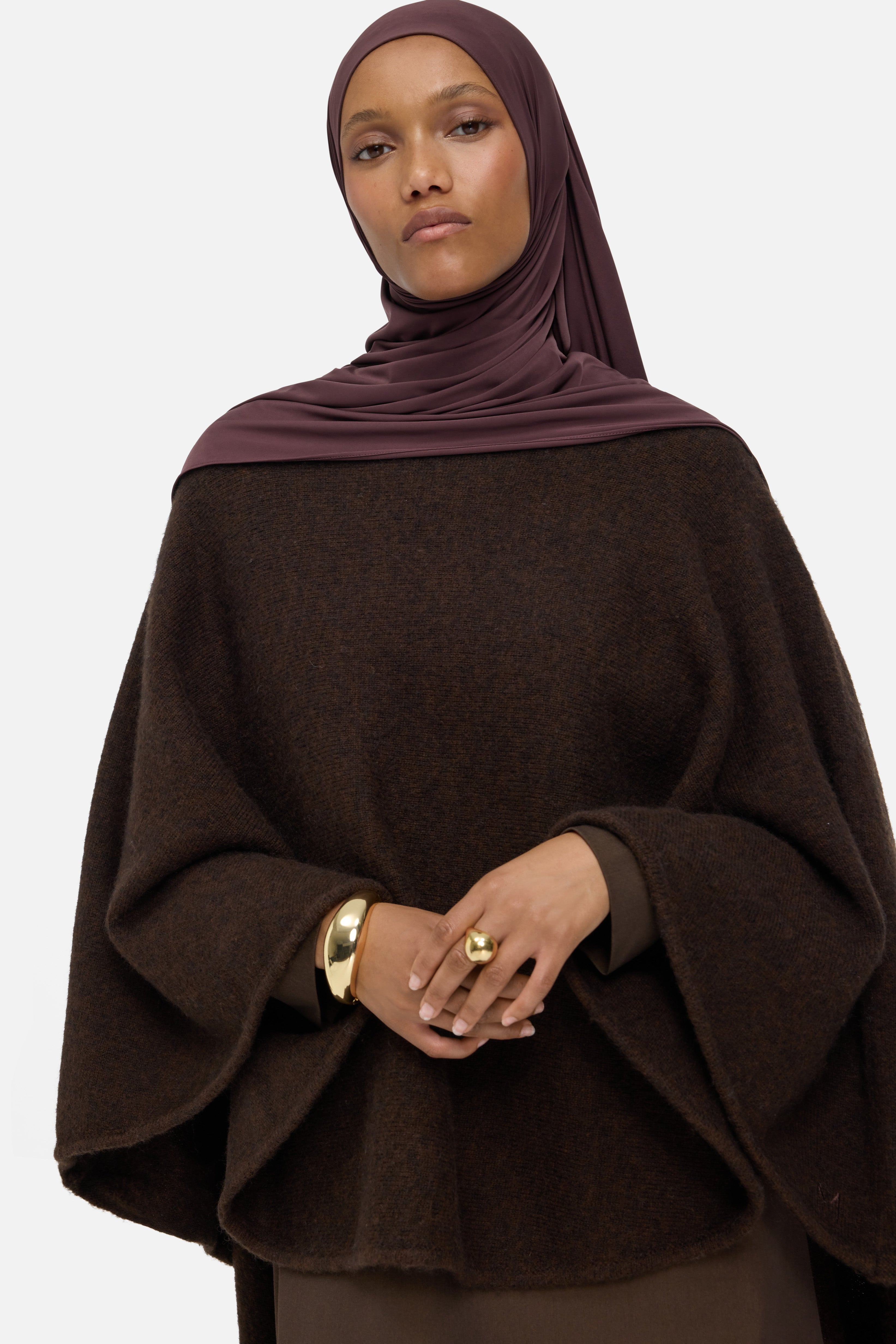 Brushed Knit Poncho | Dark Brown | MERRACHI