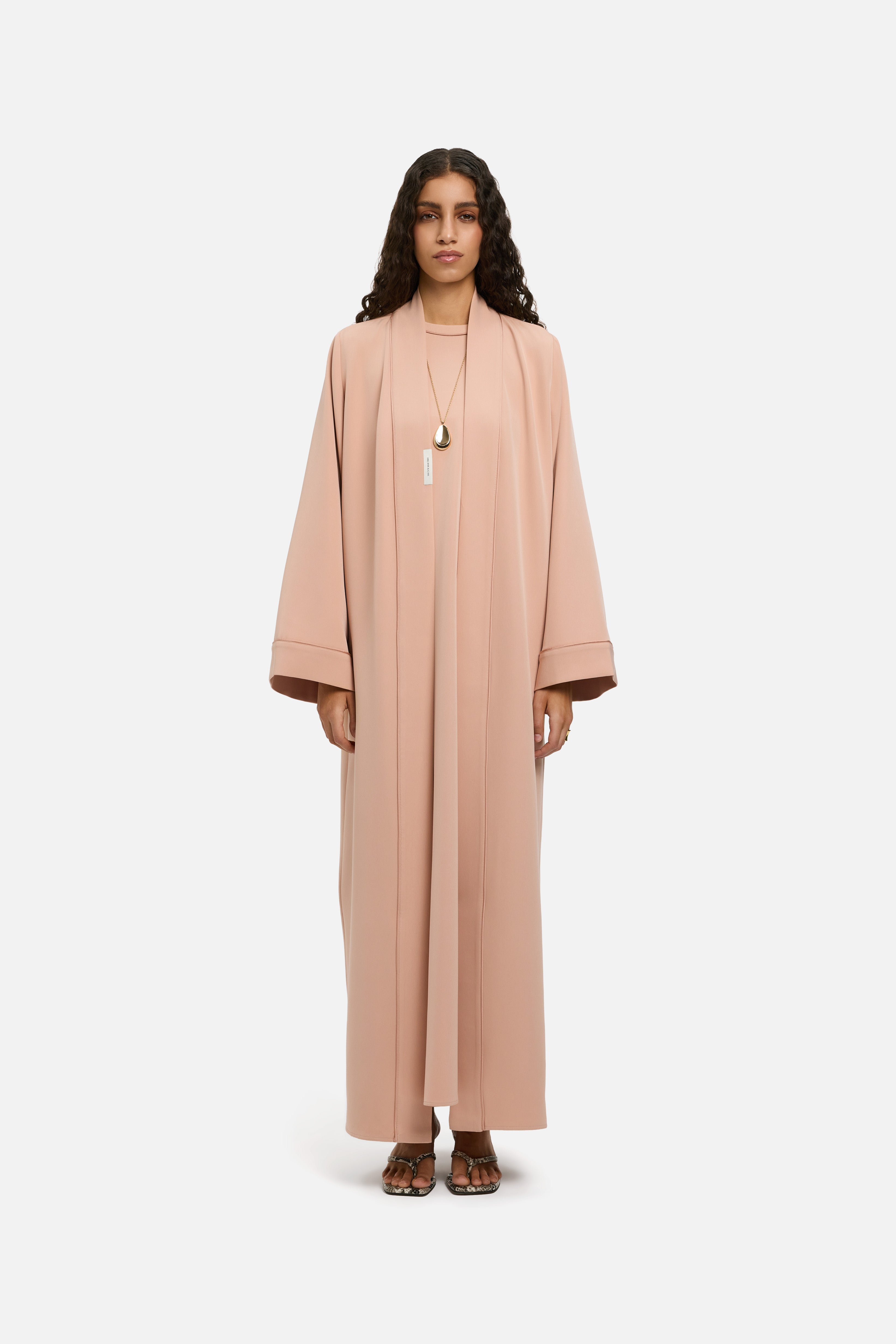 Essential Abaya Short | Deep Rose