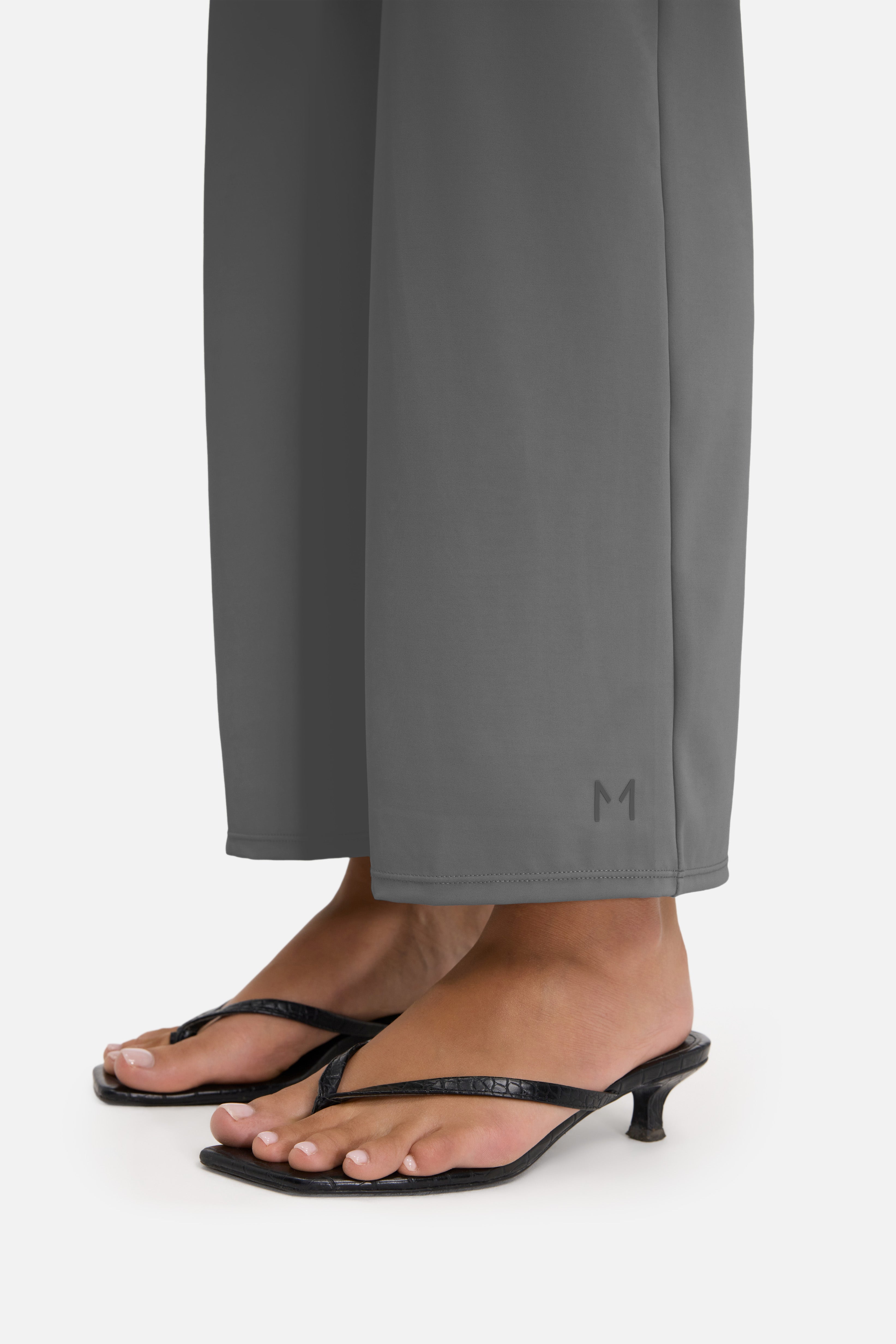 Essential Straight Swim Legging | Stone