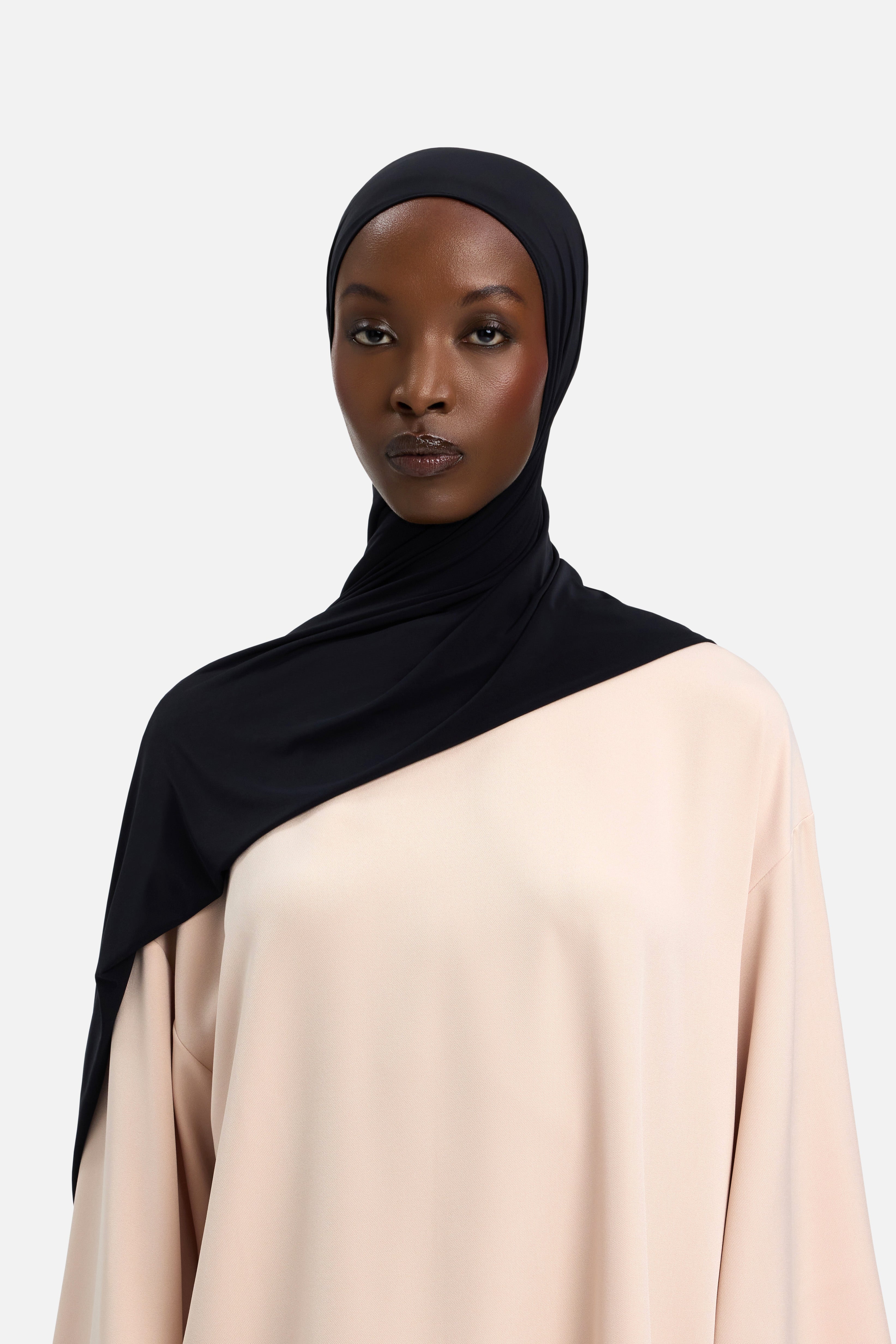 Fall Winter 25 | MERRACHI