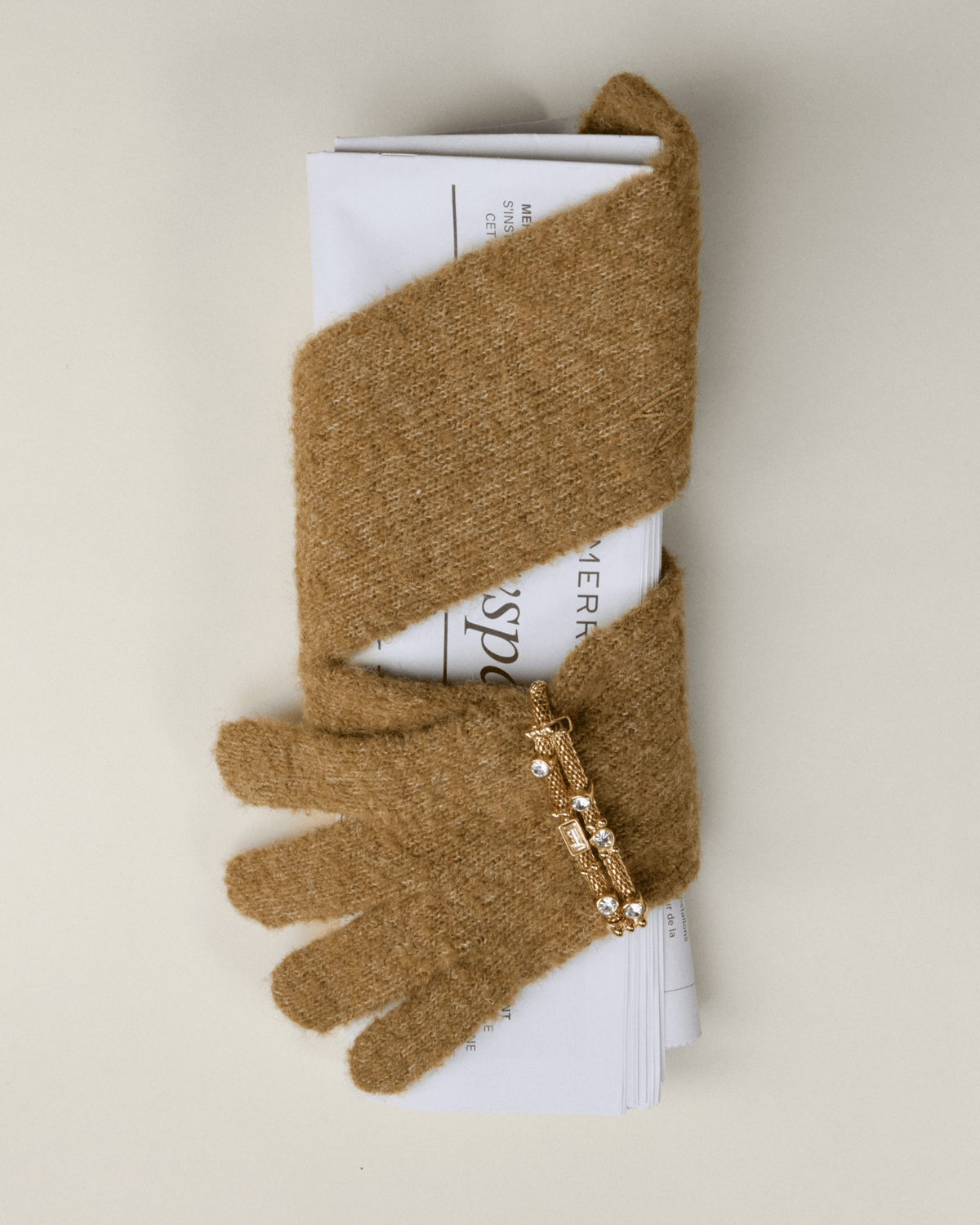 Long Gloves | White Pepper