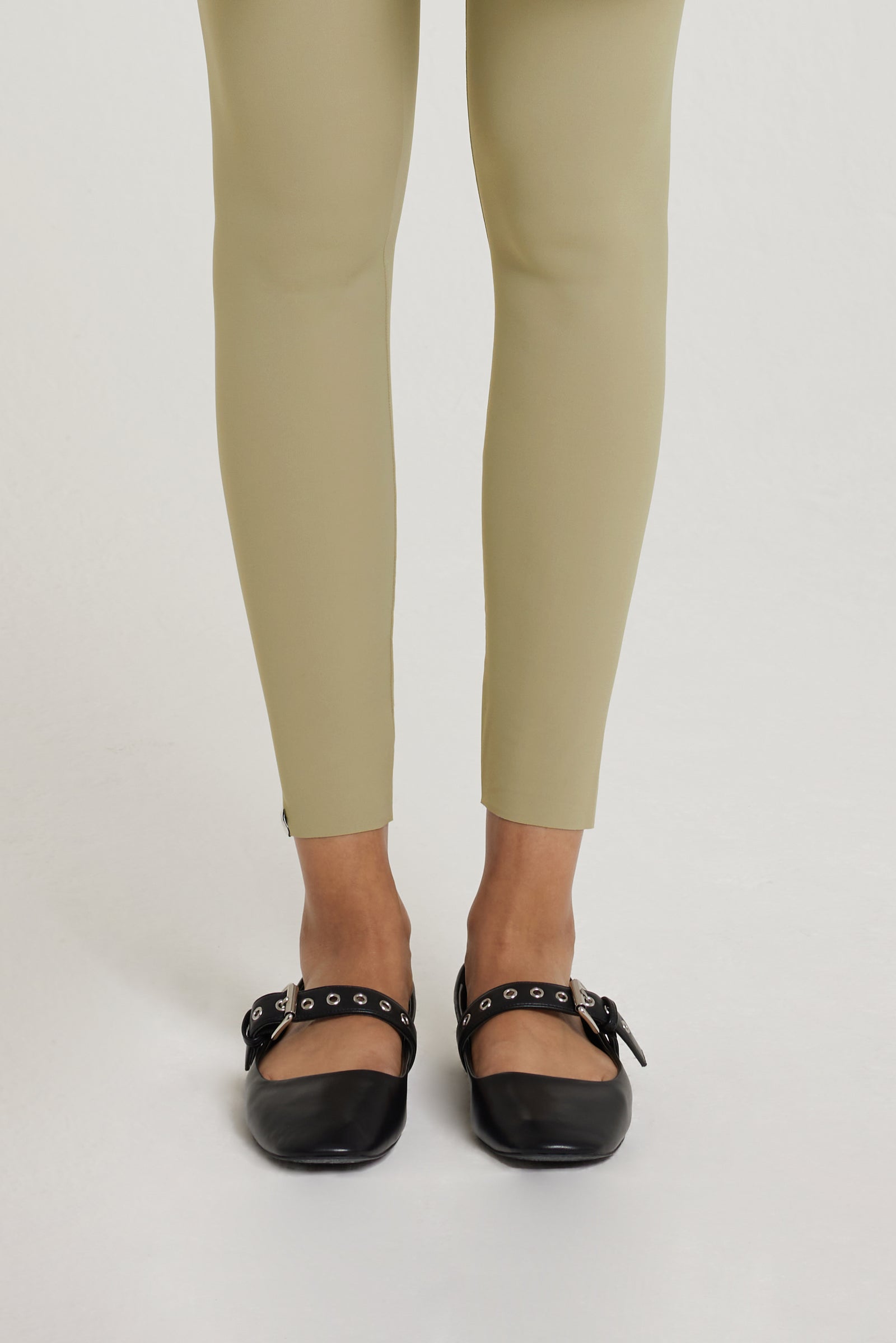 Essential Legging | Moss