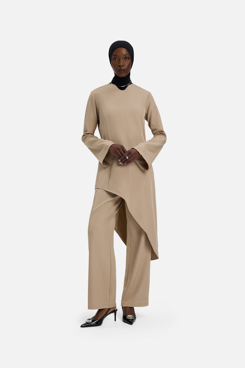 Soft Curved Tailored Top | Mocha