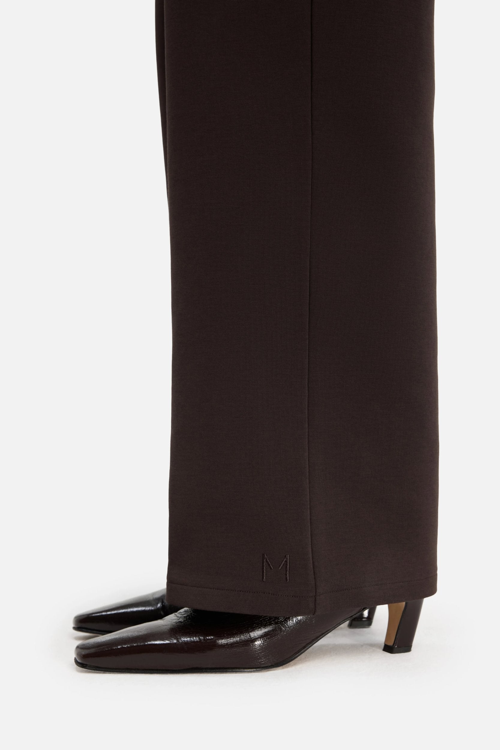 Straight Jersey Tailored Pants | Dark Truffle