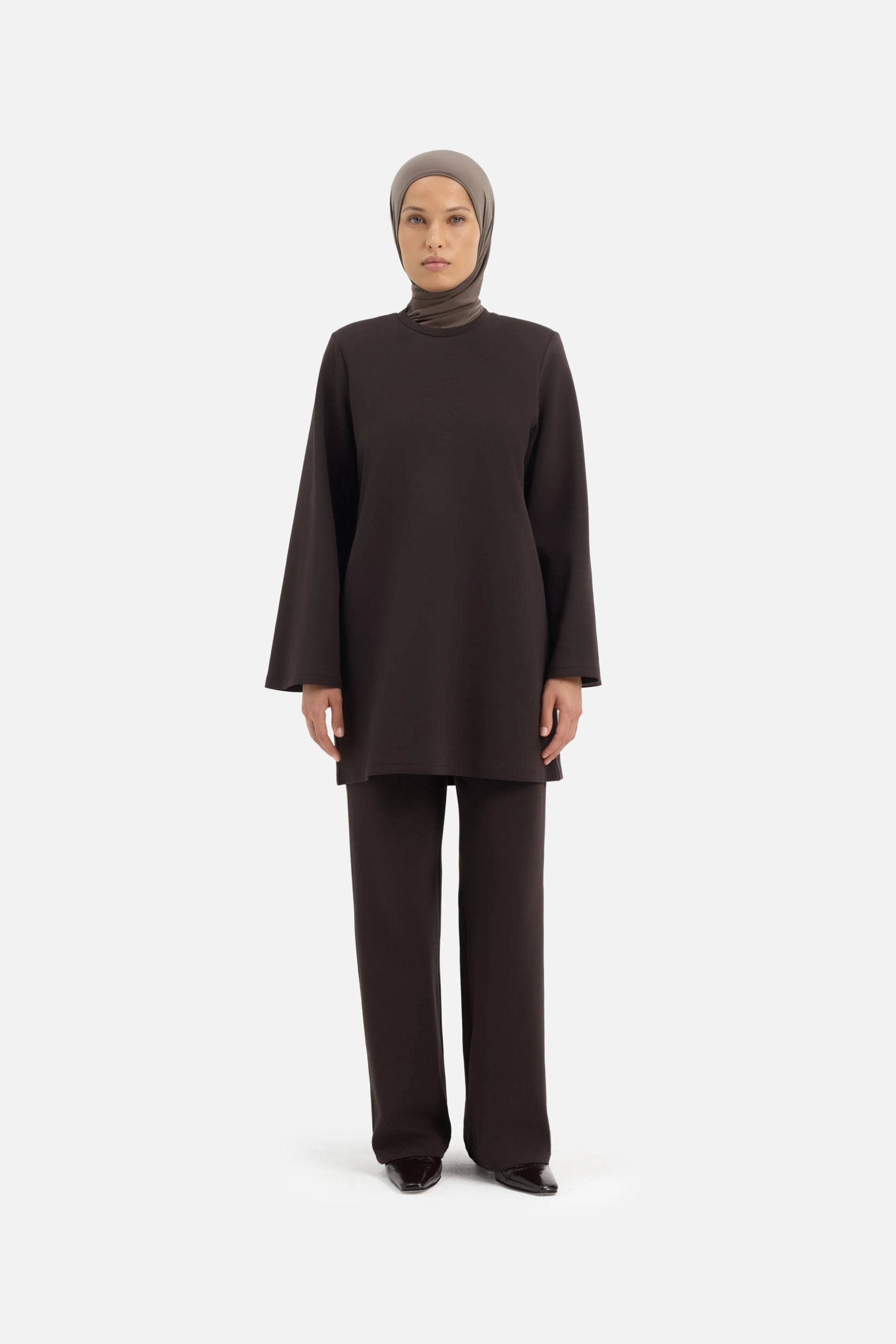 Straight Jersey Tailored Pants | Dark Truffle