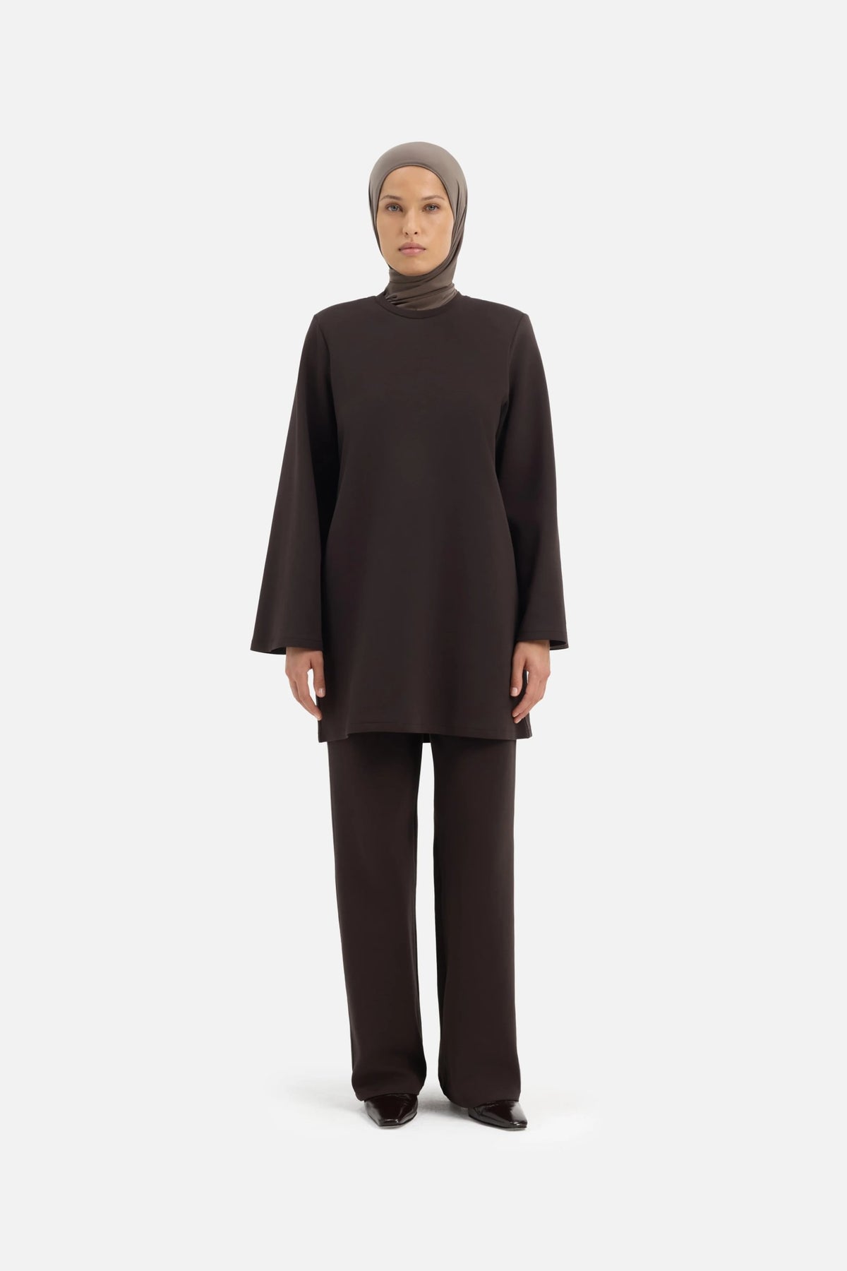 Straight Jersey Tailored Pants | Dark Truffle