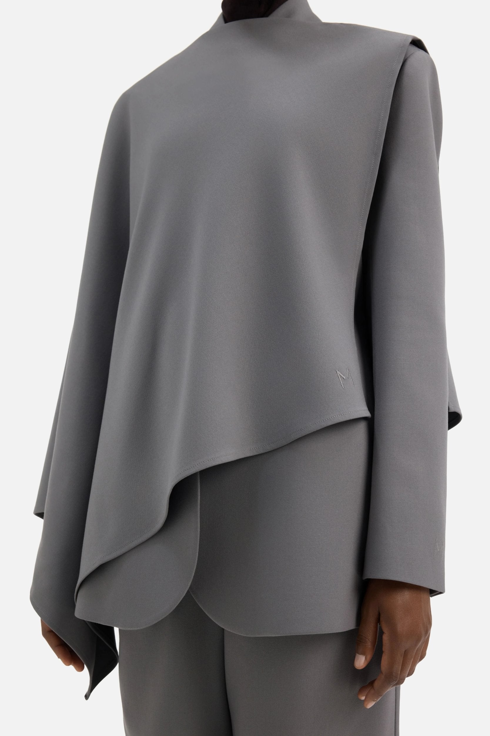 Tailored Cape | Carbon Grey