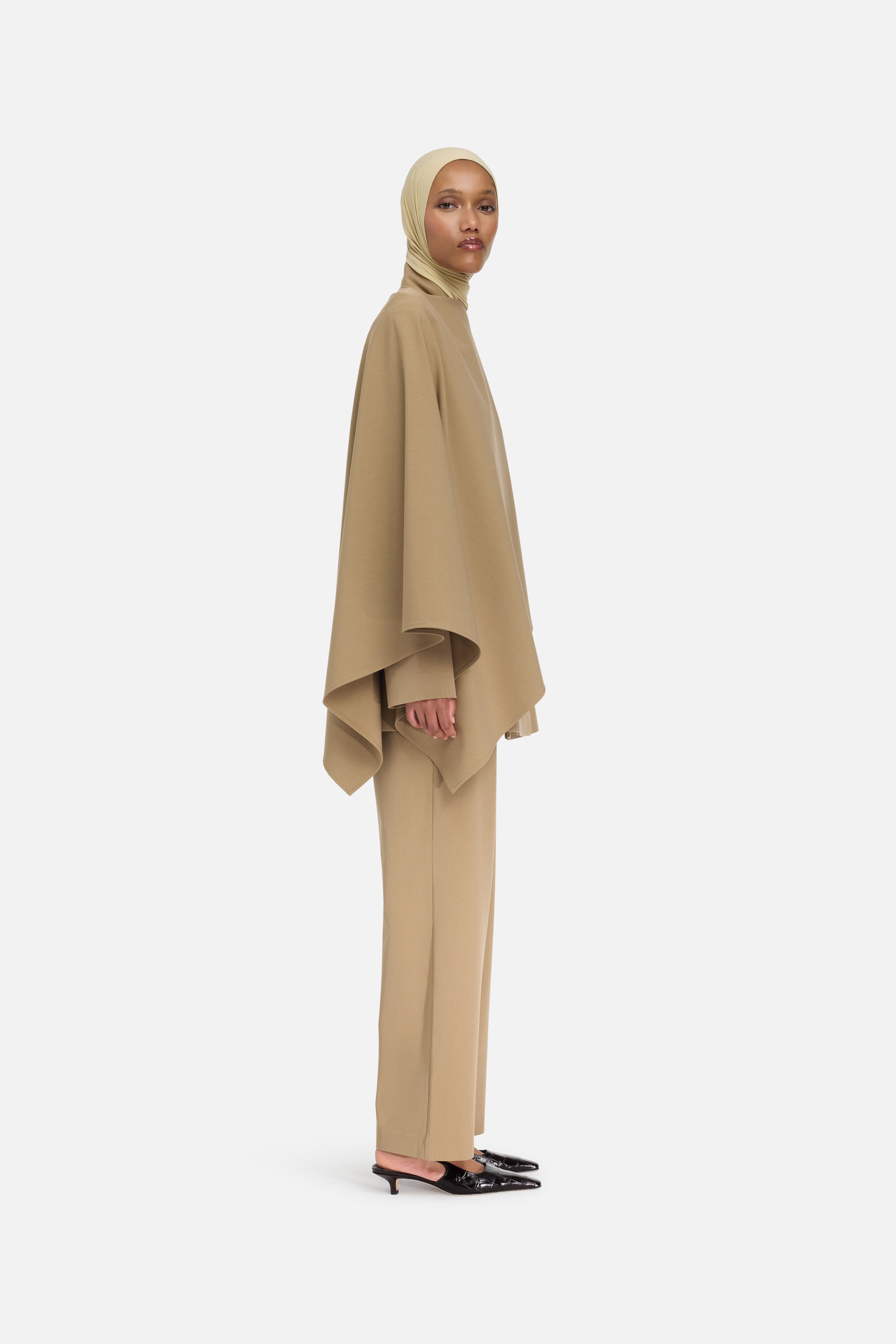 Tailored Cape | Walnut