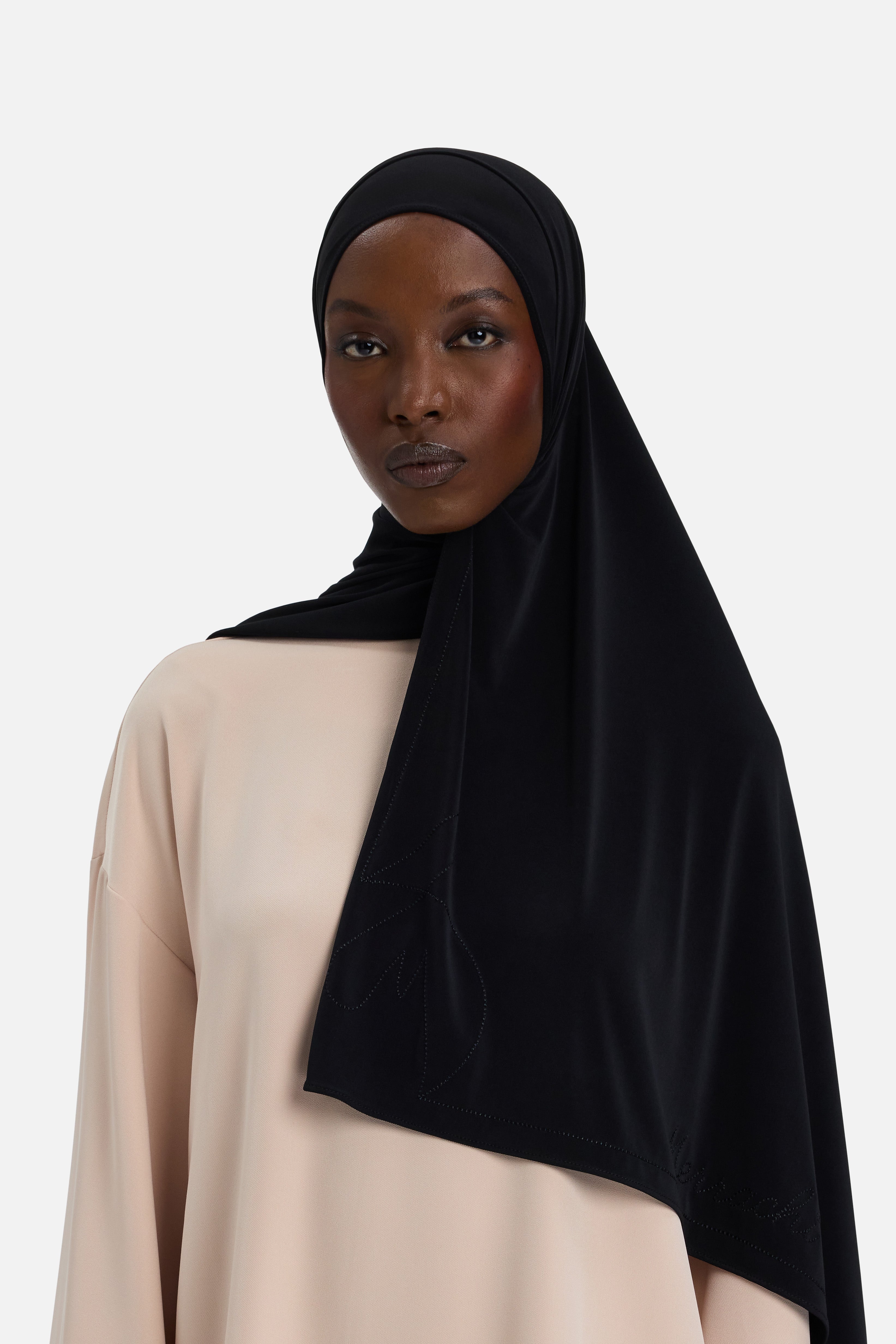 The Signature Premium | Black