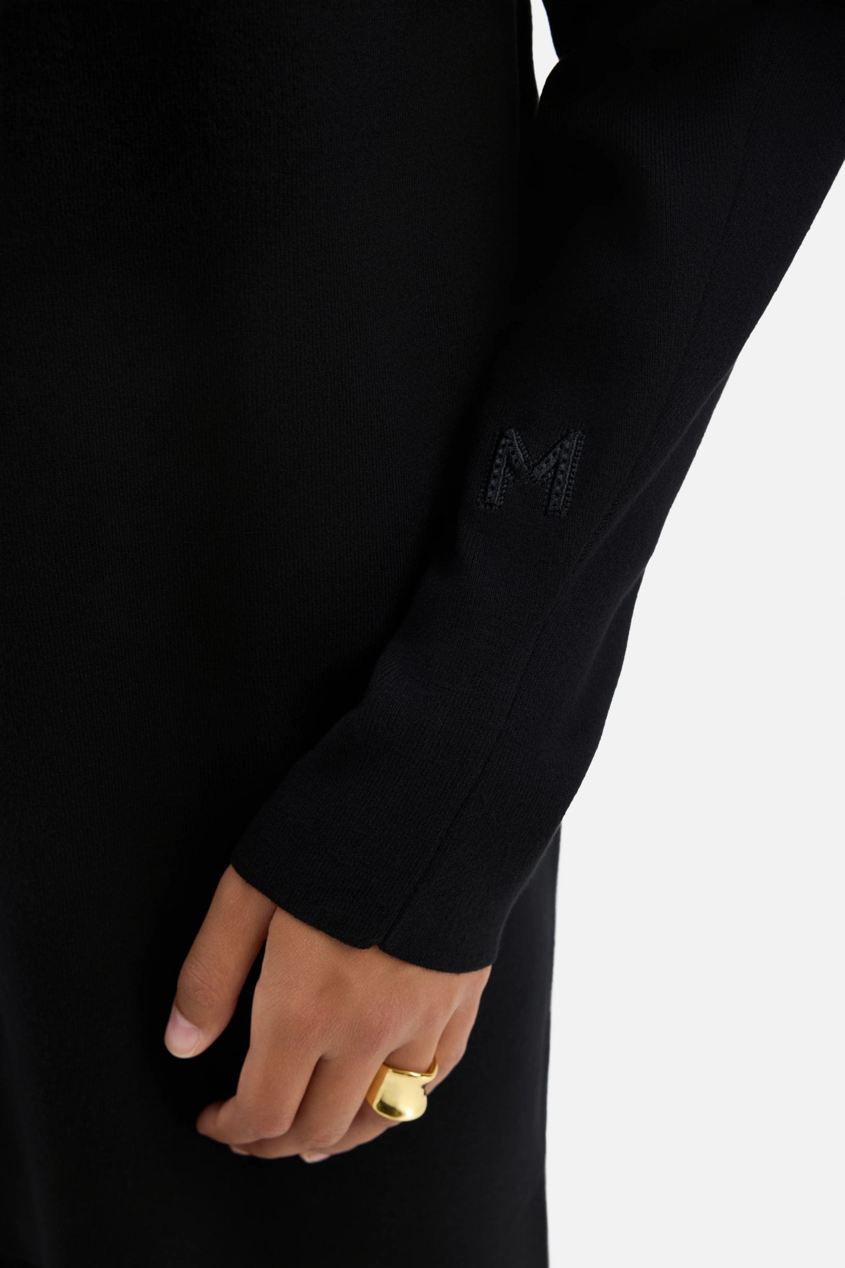 Turtle Neck Sweater | Black