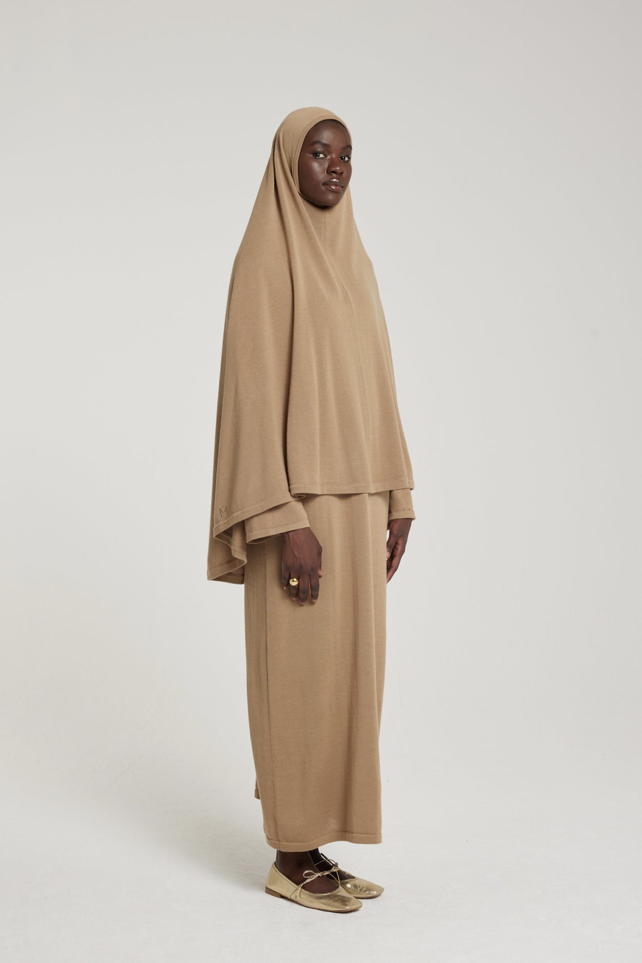 Knitted Khimaar | Almond